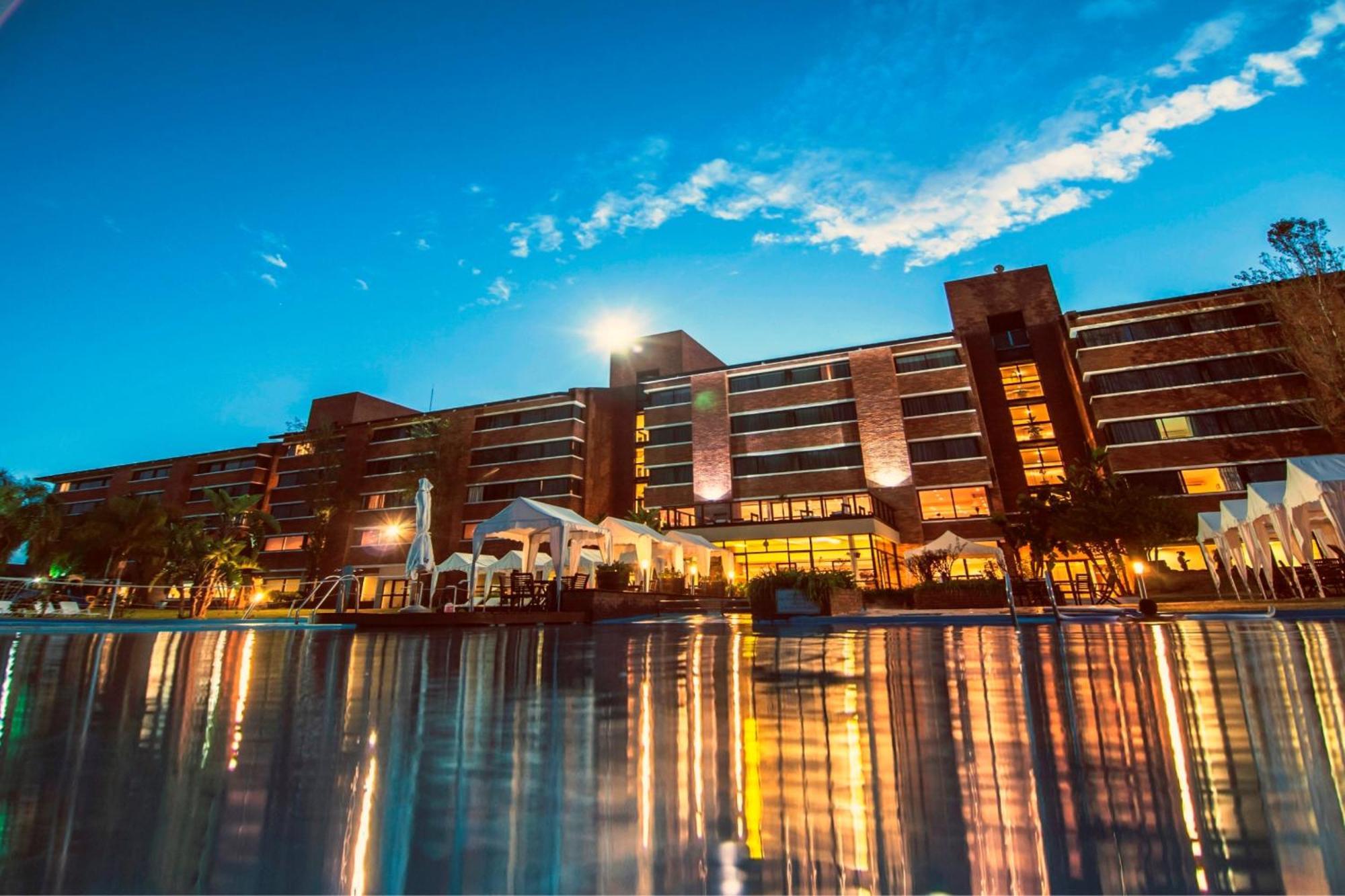 Arapey Thermal All Inclusive Resort & Spa テルマス・デル・アラペイ エクステリア 写真