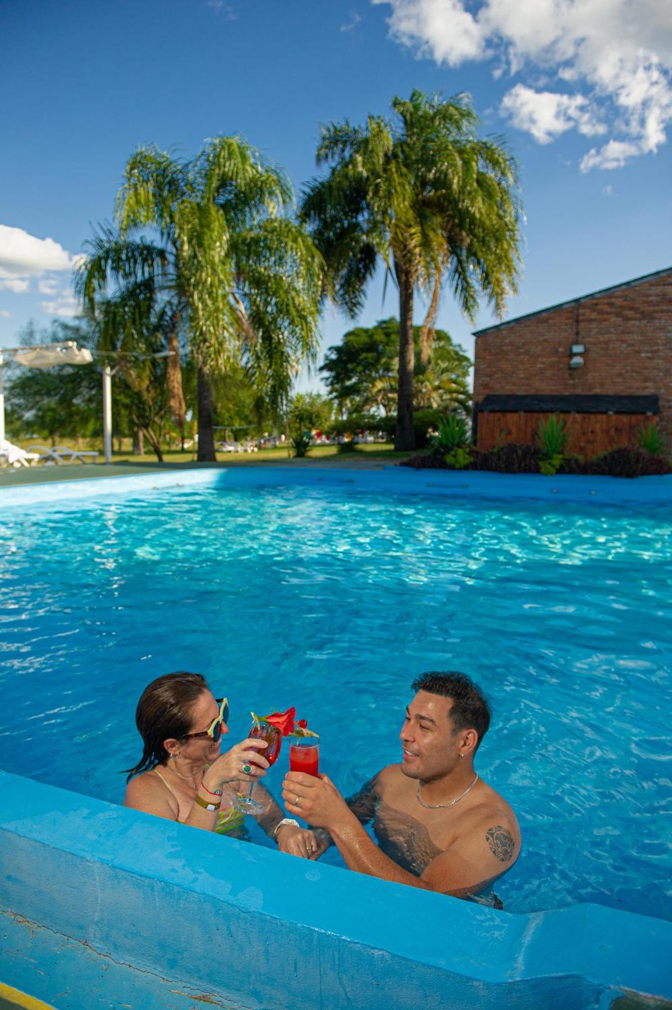 Arapey Thermal All Inclusive Resort & Spa テルマス・デル・アラペイ エクステリア 写真